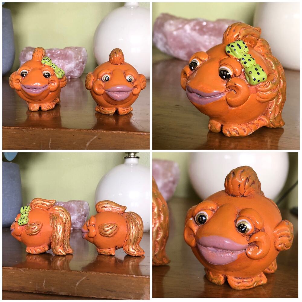 VTG Vicki Thomas Gourd Fish Set 2 Signed 1999 Figurine Quirky Whimsical Folk Art